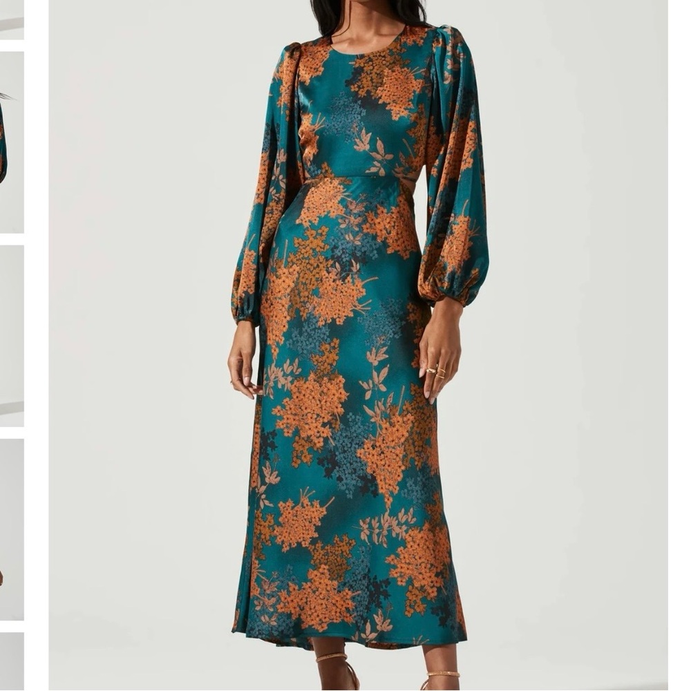 Astr Red and Cream Floral Long Sleeve Dress